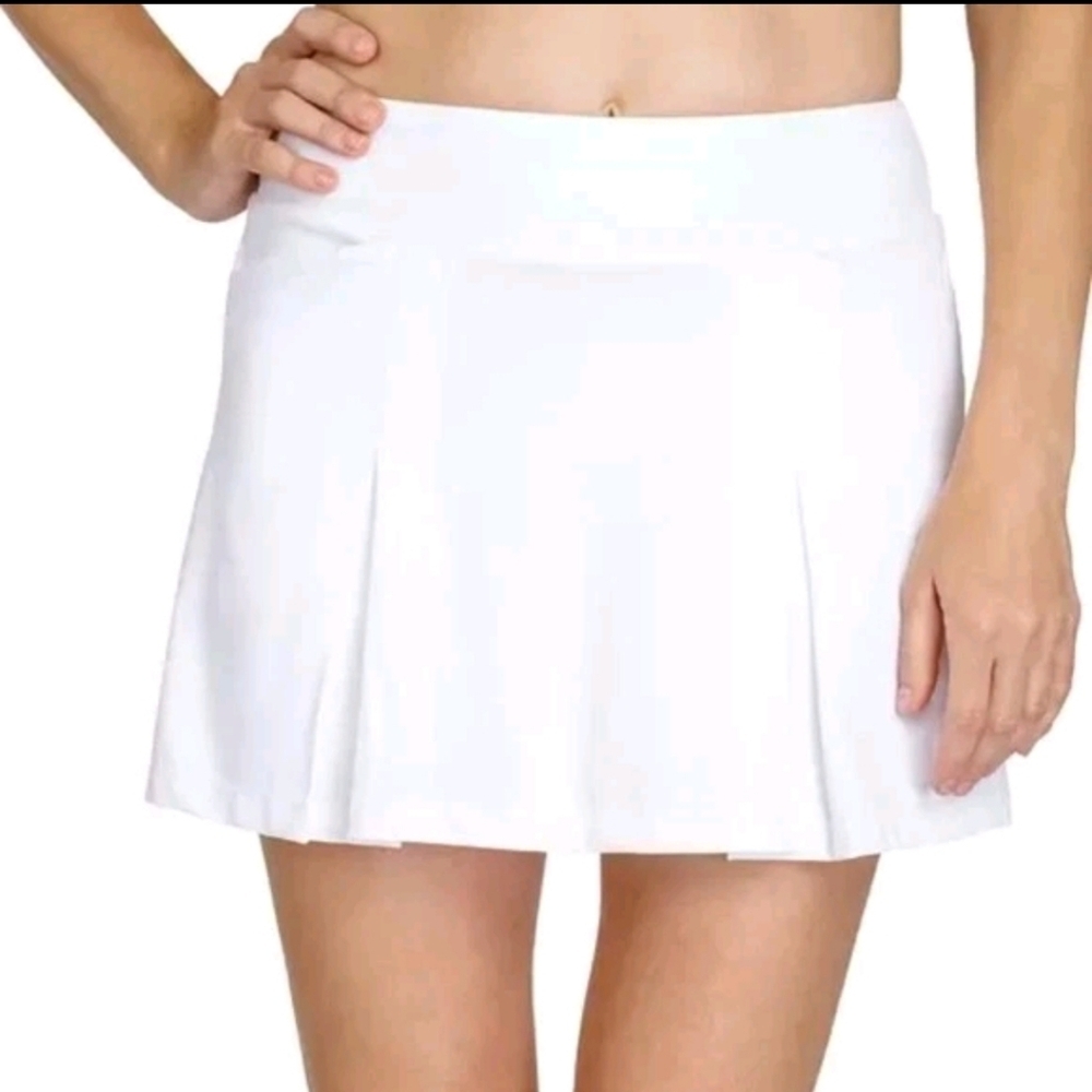Tail Women's 15'' Outseam Box Pleats Golf Skort - White - Size XXL